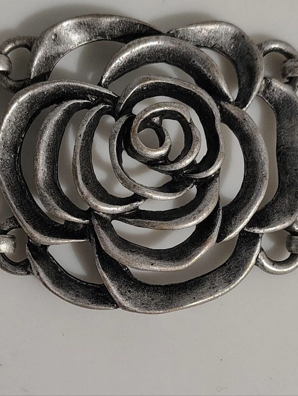 Y2K Belt Carved Metal Roses Statement Piece Silver & Marble Amber Green Inserts